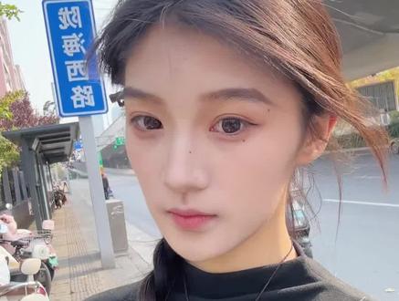 为了防止过年催婚我将这样出现在亲戚面前#过年 #催婚 #00后眼中的春节 #逆袭 #反差