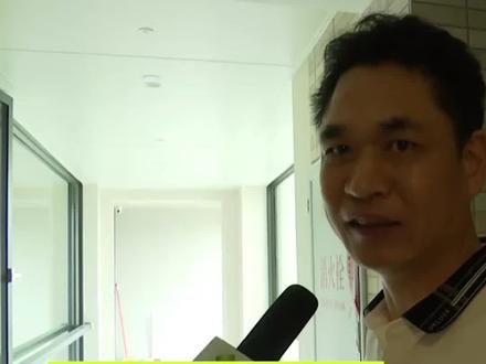 保利达江湾南岸:风雨连廊能封起来吗?官方发声! #爆料 #邻里纠纷 #风雨连廊