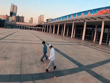 一起学起来😌全民combo2#轮滑