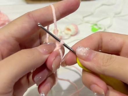 姐妹们 移步新发的视频教程 这个视频剪辑被吞有点乱 抱歉 小马钩织1#钩针教程 #钩针编织教程 #钩针图解 #钩织教程 #手工