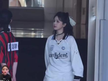 披着猫耳朵的鹿#白鹿 #奔跑吧 #猫塑 #猫耳朵发型