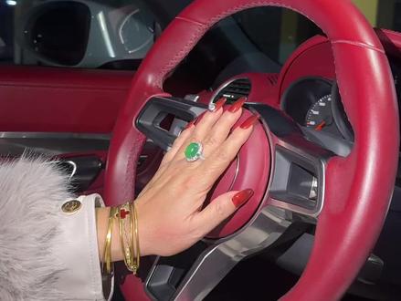 如果是你的话,凌晨三点我也陪你#西昌保时捷阿姨
@温九baby-🤍