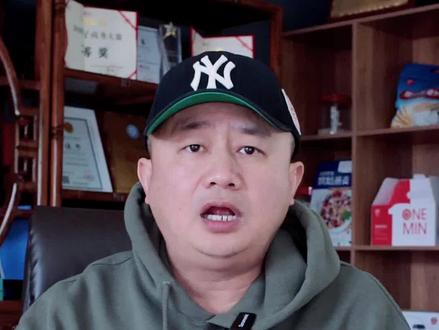 二手丰RAV4荣放怎么选,哪款荣放最值得买,二手RAV4价格?#说车聊车 #汽车知识 #二手车评估 #买车 #丰田rav4