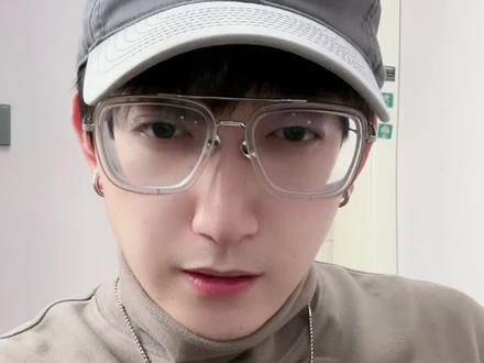 我说最近看方九言的鼻孔怎么越来越大了..#bbox #beatbox