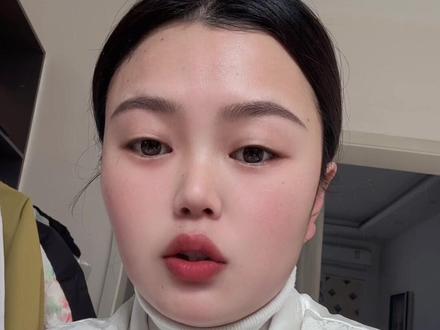 #狗总 #黄金走势 最好的办法就是不动,永远别认为自己能买在低点跑在高点!