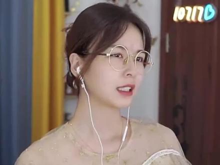 我这一天天的,操心你们呢还~#穿越火线