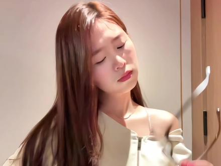 那个姑娘带不上肯定是墨镜的问题 #陈美嘉名场面手势舞挑战#小芋头摇手势舞