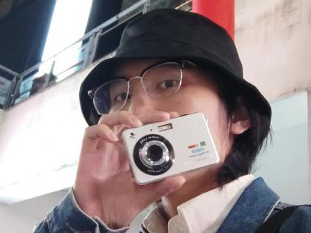 那些真正让你恐惧的事物:画中人消失、冰淇淋恶魔、湖水映出的是伪人#复古相机 #怪核 #梦核 #阈限空间 #脑洞 #摄影