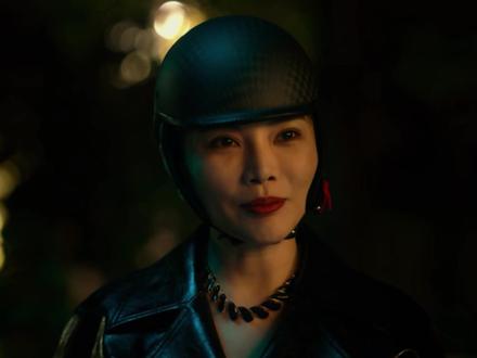 低智商犯罪周淇为什么会等陆一波? 因为是有义气的灵魂伴侣…大家也在评论区打出来你的想法哦…
ps:周淇港风妆容混剪…
#低智商犯罪徐冬冬港风妆容 #徐冬冬 #港风 #美妆