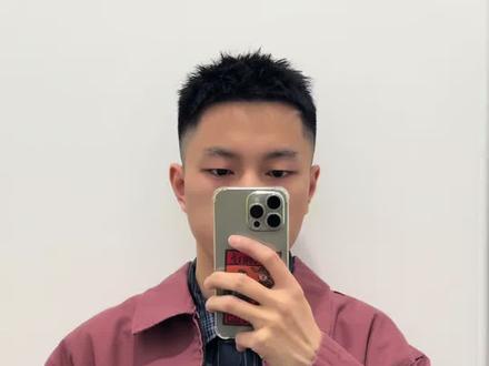 优衣库这波福利一定要冲!这款外套价格真的超级香! #优衣库 #jwa联名 #男生外套推荐 #ootd穿搭 #今天穿什么