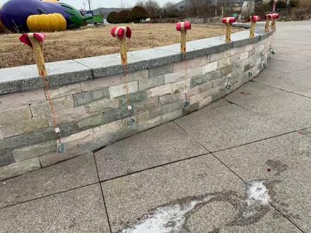 二踢脚炸红纸,1×10倍的快乐!#糯米可降解纸#花式放炮玩法