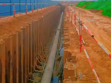 拉森钢板桩施工单价 拉森钢板桩施工单价,看看你接的是多少呢#拉森钢板桩 #支护 #工程 #工程人 #工程老板