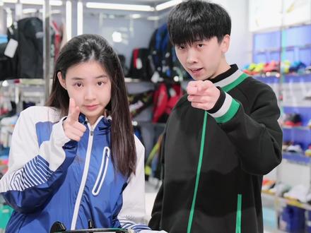 #天斧NEXTAGE 80孔穿线,看看参数怎么样?#尤尼克斯 #天斧黑切 #羽毛球 @DOU+小助手