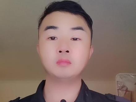 新疆优素福一家远赴甘肃灾区为难民,现场做手抓饭,和某网红形成鲜明对比。大爱无疆这才是网红风范#甘肃地震 #热门 #新疆优素福 #抖音正能量