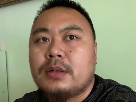 体重大的人卧推推的重大家同意吗?#体重 #卧推