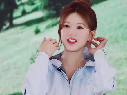 原来演唱会是抢不到档期#赵露思