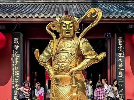 大年初五迎财神,大胖在天下第一财神庙给大家拜年了,这条整理好的攻略奉送给大家,愿大家接财运,财源滚滚!#浙江文旅宣推官 #杭州吃喝玩乐 #天下第一财神庙 #吹爆美好目的地 #薛大胖说事