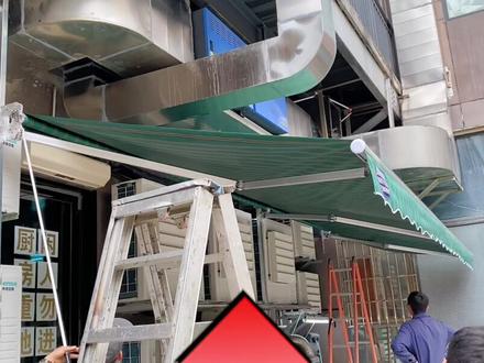 #创作灵感 手动伸缩雨棚安装#伸缩雨棚安装 #遮阳 #推拉式雨篷 @DOU+小助手