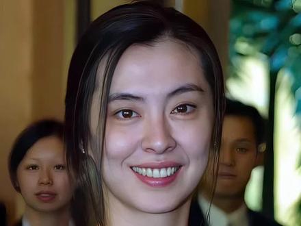 王祖贤突然现身国内平台!不是复出,是藏了20年的归心藏不住了 #王祖贤 #齐秦