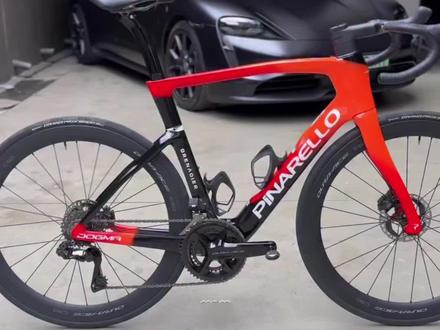 PINARELLO生而为赢,每天认识一款车 #公路车 #英力士掷弹兵 #骑帅不骑快 #情绪价值 #骑行不止是骑行