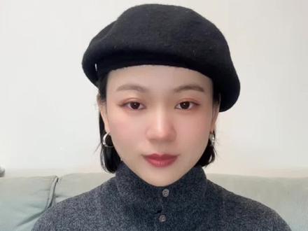 三个心法,帮你走出被cg的痛苦执念! 其实我的视频,并不是适合所有人。
我一直想表达的是,对于男人,我们要用多元化的思维去看待他的出轨行为,去挖掘问题的根源,然后引导他做出改变。而对于妻子,我们则是要去感受自己的情绪和需求,然后学会转变认知,放下执念。