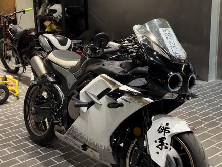 用心一点点改的车怎么会不喜欢呢
春风500SR Voom车主又有多少想改成这种外观呢
#摩托车 #摩托 #春风动力 #春风500sr #机车