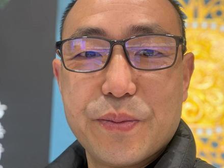 银价继续高开,关注本周关键数据!#白银 #银价 #投资 #干货分享 #美联储