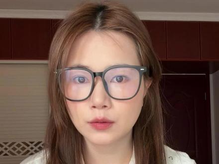 剪辑工程文件怎么发给别人? 你剪辑的时候想要发文件给别人怎么操作呢?
看我这个方法
#剪映功能分享 #创作者中心 #创作灵感 #剪辑技巧#剪辑