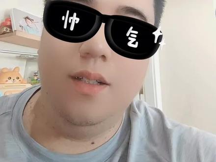 5.28 就这样#股票 #基金 #芯片 #元件 #我要上热门🔥
以上内容纯属虚构,不构成投资建议!