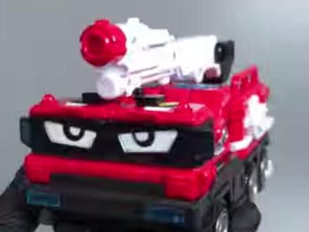 炫卡斗士 烈火修罗变形展示