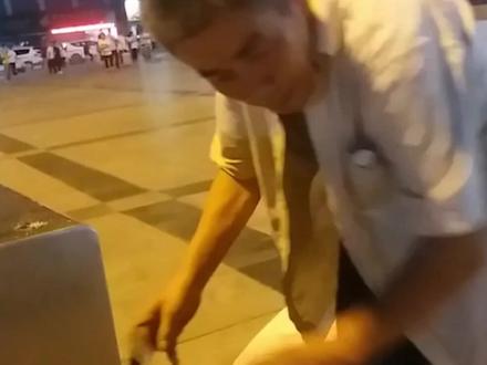 你大爷不愧是你大爷#迷惑行为大赏 #搞笑 #涨知识