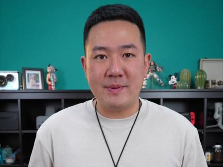 相比iPhone 15的硬件升级,iOS 17上的StandBy功能更出彩#正版万能小组件 #ios17 #苹果发布会