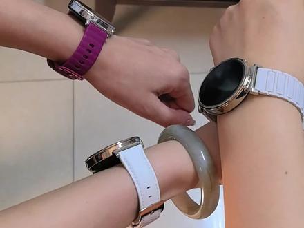 听党话、跟党走#跟个风#华为GT5#国徽壁纸