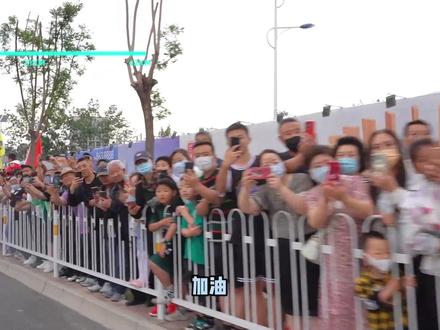 #兰州马拉松
这是一条时长接近11分钟的vlog。
希望这一条11分钟的vlog,给你种下一颗参加第11年兰州马拉松的期待(2024 年)