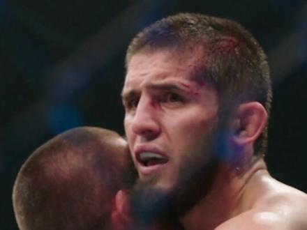 无解组合!“小鹰”场下坐镇指挥,“马王”场上完美执行!#马哈切夫vs大帝 #UFC284