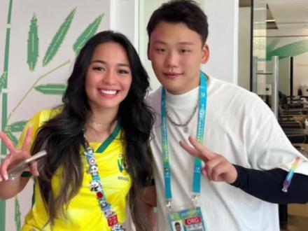 如果你有大长发 那试试看看 巴西🇧🇷女生真的很热情 笑容真的很甜 #成都大运会闭幕式 #成都大运会 #成都剪发哪里好 #成都发型师刘昊 #大波浪