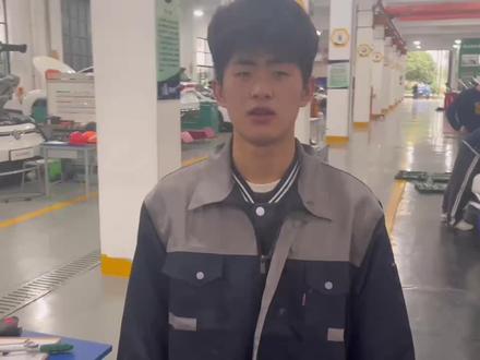 #我要上热门 #原创作品 #现场实拍 #带你懂车 #汽车 不光球打得好,专业也很牛的小阳哥