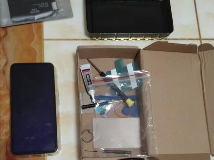 真我GT手机更换电池