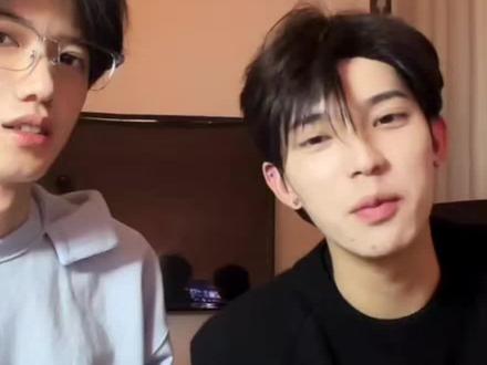 李歪歪和煮老师的联动 @煮雨波 @李歪歪
#李歪歪 #煮雨波 #Bobo_贩卖机