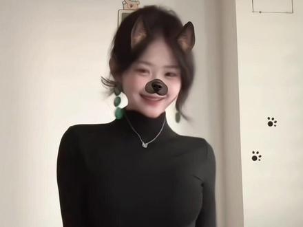 大夫 我的心好不舒服哦~#琦少摇 #变装#丝滑 #抖音舞蹈年终盘点 #扭一扭@琦 少