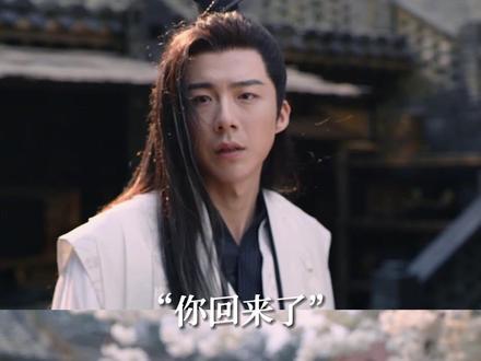 #说英雄谁是英雄 遇见小石头、遇见温柔,大白的心里就像点起了一盏灯,如果没有他们的陪伴,那这盏灯也会随之陨灭。