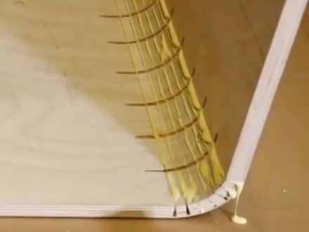 弧形十字开槽,避免板材折断