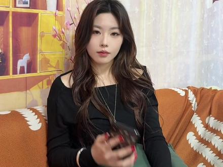 社团海报有灵感了 #阿里千问 #AI生图