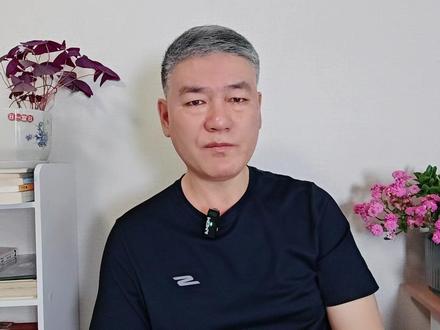 看看你身边有没有?越穷的人越爱发朋友圈炫富