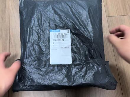 前几天买的粉色克罗心牛仔裤,今天到了,来看一下品质