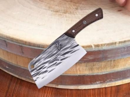 厨房里都少不了菜刀,你的厨房里用的是什么菜刀呢?菜刀十大品牌。 #菜刀 #厨房菜刀 #刀具 #厨房 #厨具