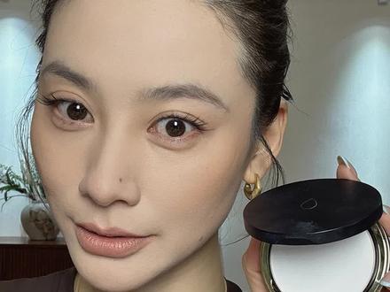 干皮也能拥有哑光不拔干的妆面了,料堆堆你真的绝!#粉饼 #粉饼推荐 #定妆 #无粉感