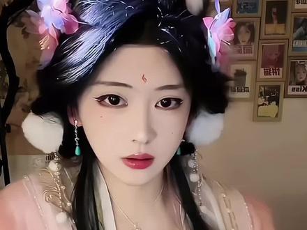 00后美艳小妈 好羡慕十万啊真的#颜值 #糟糕是心动的感觉 #小表情太可爱了 #这笑容太治愈了 #随拍