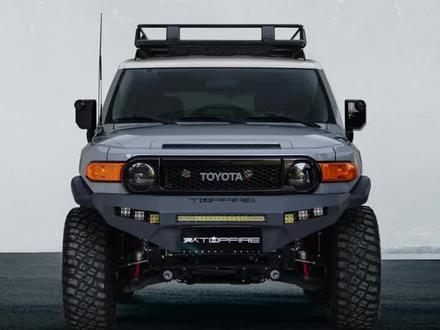 #顶火范儿 丰田FJ酷路泽 颜值与实用并存…完美的丰田越野车。
同样你的霸道 陆巡.抛弃油腻改装。来到顶火菏泽联盟站,也可以颜值与实用并存!