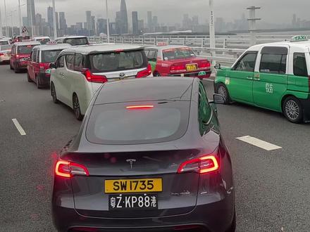 圣诞节香港放假, 哇,好多人赶着过关去内地玩深圳湾大桥排长龙🐲
